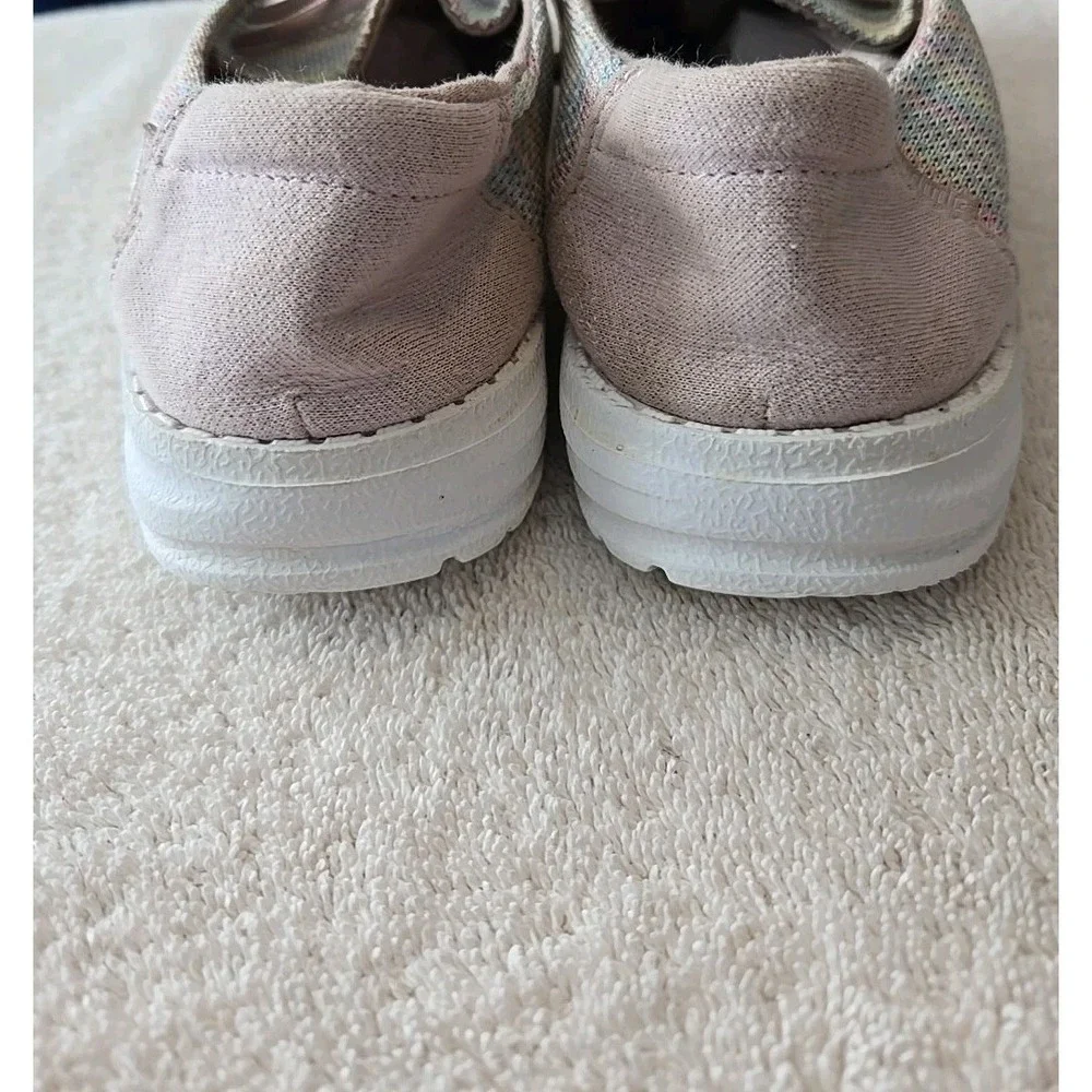 Hey Dude Wendy Sox‎ Pastels Shoes Youth Size Y2 L3 Slipon Multicolor